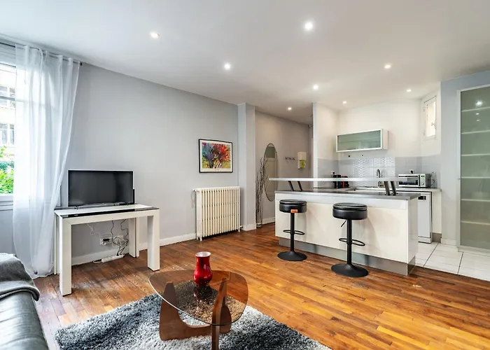 Elegant Saint-dominique Apartamento Paris